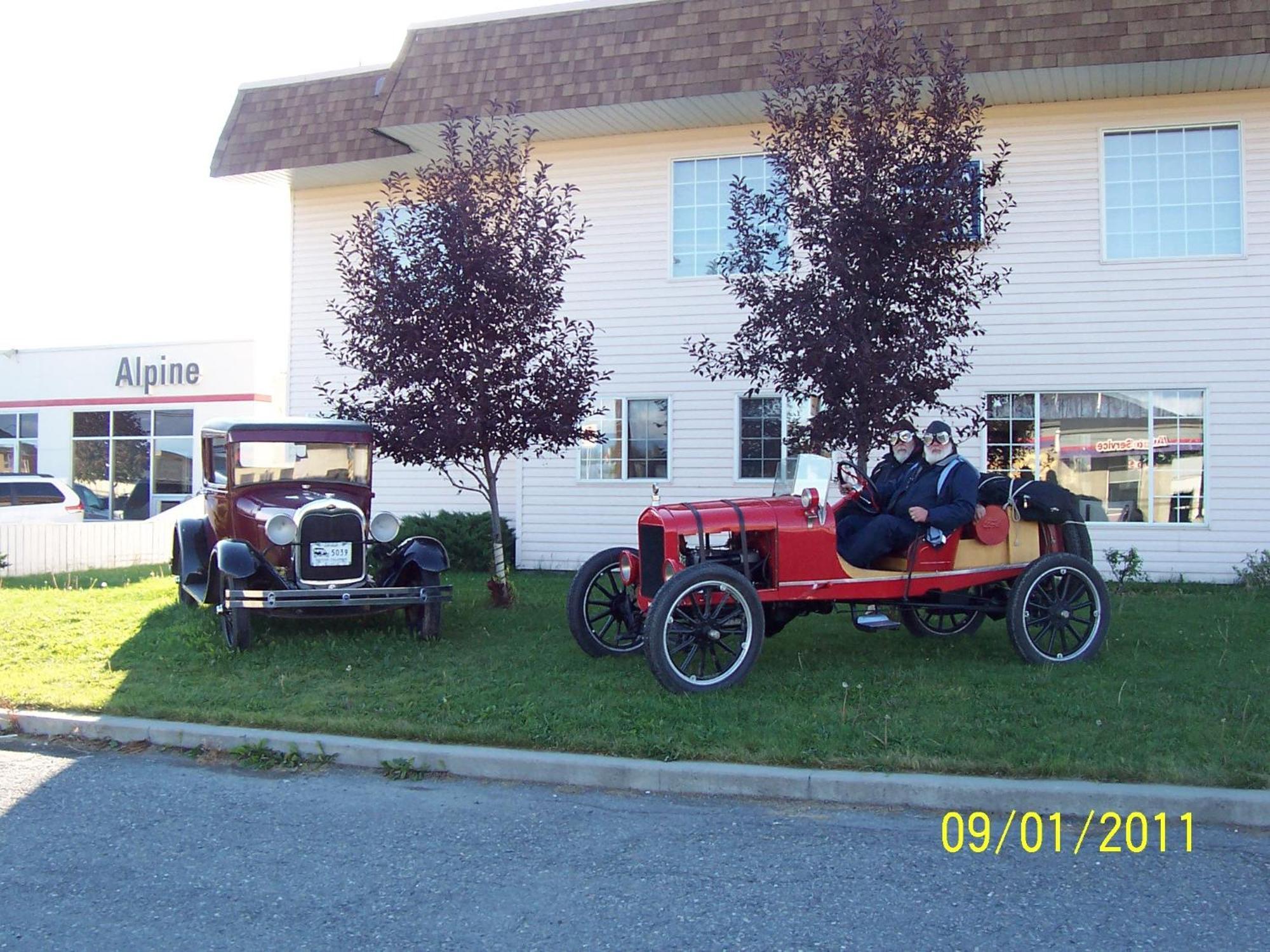 Model A Inn Кранбрук Экстерьер фото